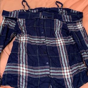 An off the shoulders plaid shirt.